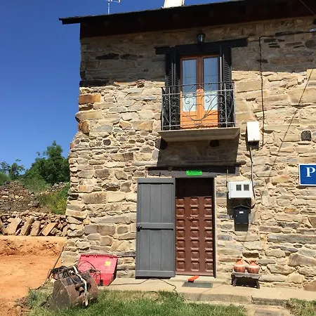 Pensión El Trasgu De Foncebadón
