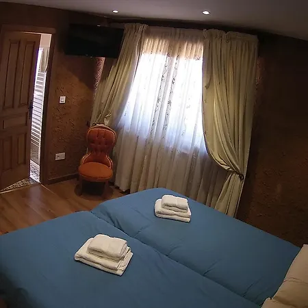 Pensión El Trasgu De Foncebadón