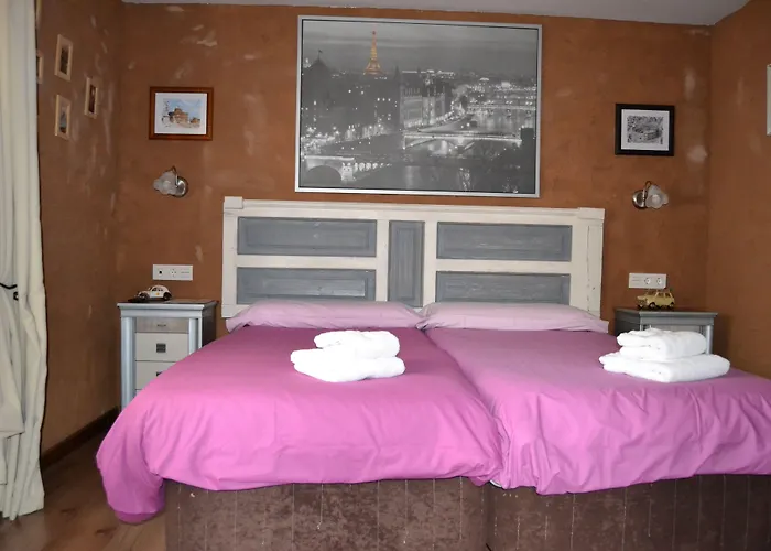 ゲストハウス El Trasgu De