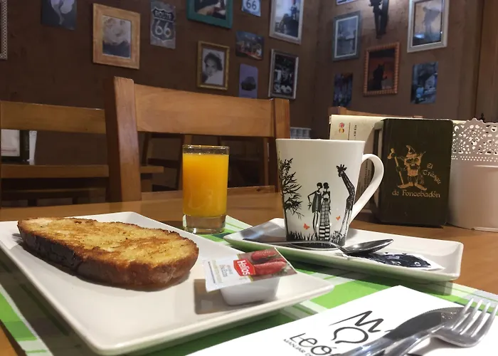 ゲストハウス El Trasgu De フォンセバドン