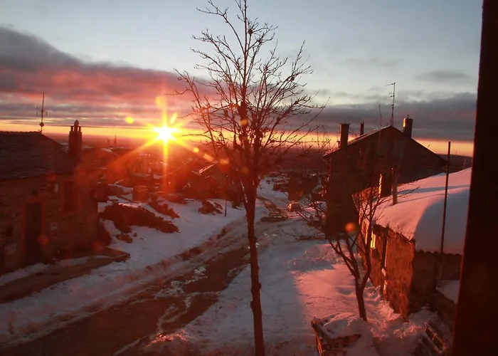 Gæstehus El Trasgu De 3*