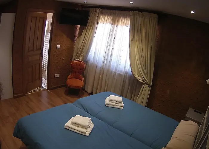 ゲストハウス El Trasgu De