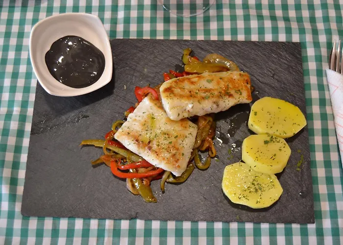 ゲストハウス El Trasgu De 3*